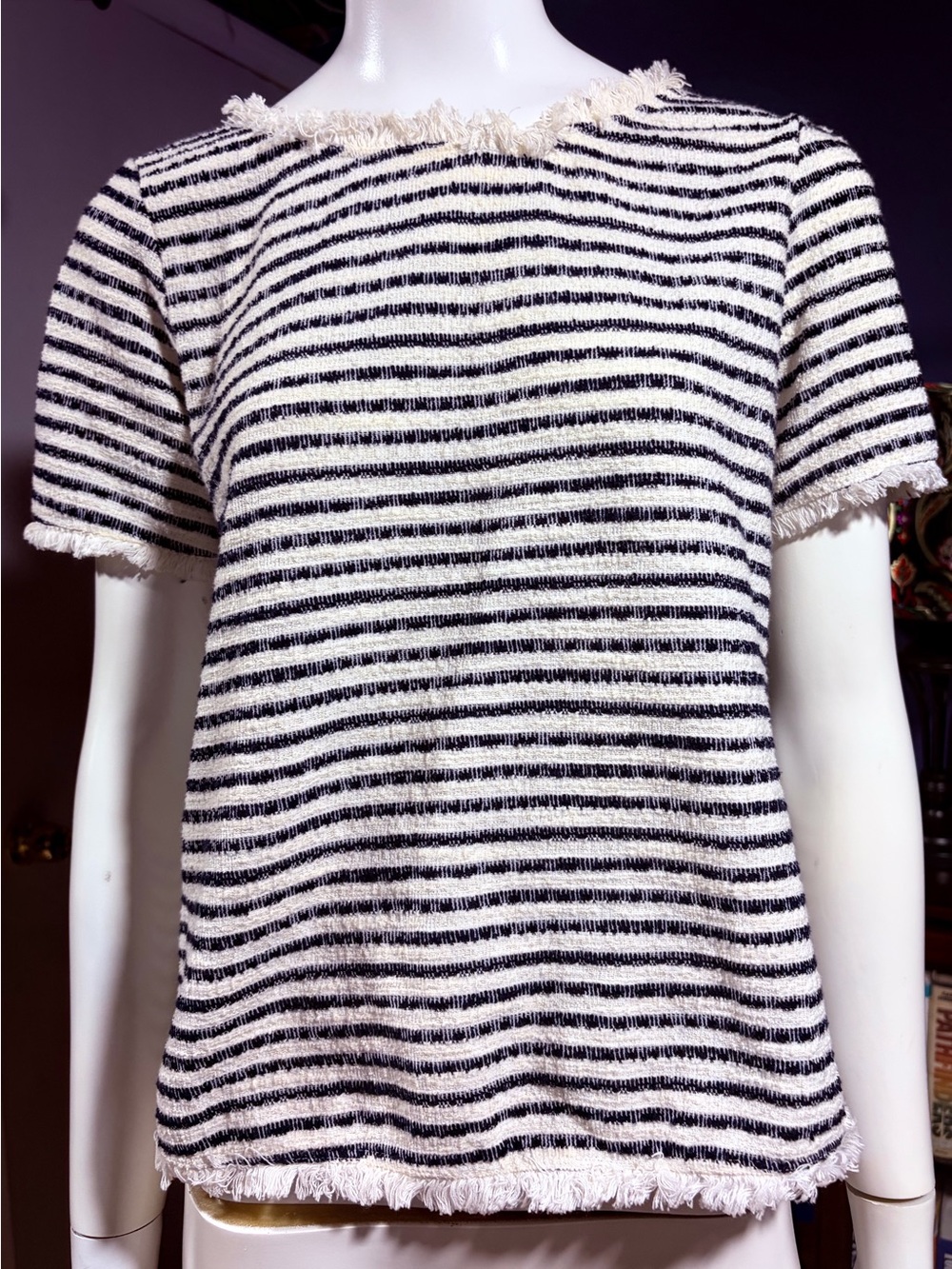Green Envelope Frayed Edge Navy & White Striped Knit Top EUC  Size Small
